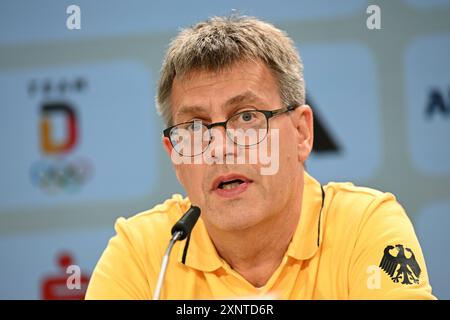 Parigi, Francia. 2 agosto 2024. Olympia, Parigi 2024, Casa tedesca, Thomas Weikert, Presidente DOSB, parla a una conferenza stampa. Crediti: Marijan Murat/dpa/Alamy Live News Foto Stock