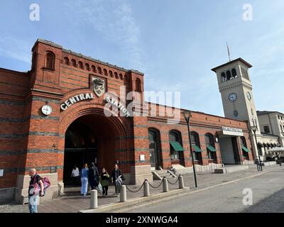 ARCHIVIATO - 02 agosto 2024, Svezia, Malmö: Vista della stazione centrale di Malmö. Foto: Steffen Trumpf/dpa Foto Stock