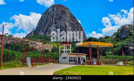 Imponenti massi rocciosi, Punta Delgado, Mozambico settentrionale, Mozambico, Africa Foto Stock