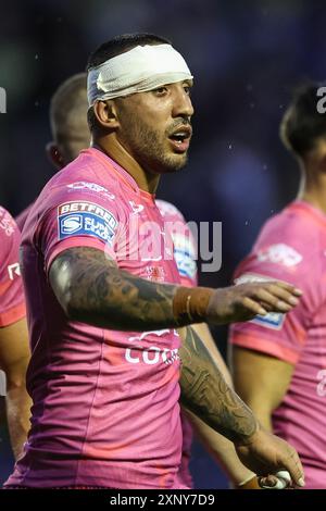 Warrington, Regno Unito. 2 agosto 2024. Elliot Minchella di Hull KR con una testa fasciata durante la partita del 20° turno di Betfred Super League Warrington Wolves vs Hull KR all'Halliwell Jones Stadium, Warrington, Regno Unito, 2 agosto 2024 (foto di Mark Cosgrove/News Images) a Warrington, Regno Unito il 2/8/2024. (Foto di Mark Cosgrove/News Images/Sipa USA) credito: SIPA USA/Alamy Live News Foto Stock