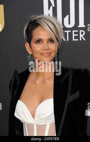 Halle Berry al 27° Annual Critics Choice Awards tenutosi al Fairmont Century Plaza di Los Angeles, USA il 13 marzo 2022 Foto Stock