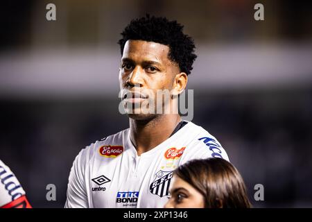 Santos, Brasile. 3 agosto 2024. SP - SANTOS - 02/08/2024 - BRASILEIRO B 2024, SANTOS x SPORT - giocatore Gil Santos durante una partita contro Sport allo stadio Vila Belmiro per il campionato brasiliano B 2024. Foto: Abner Dourado/AGIF (foto di Abner Dourado/AGIF/Sipa USA) credito: SIPA USA/Alamy Live News Foto Stock