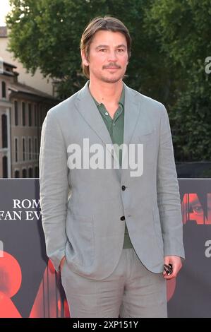 Josh Hartnett beim Photocall zum Kinofilm Trap: Nessuna via d'uscita in Cinema Barberini. ROM, 02.08.2024 *** Josh Hartnett al photocall per il film Trap No Way Out al Cinema Barberini Roma, 02 08 2024 foto:XA.XM.xTinghinox/xFuturexImagex trap 4535 Foto Stock