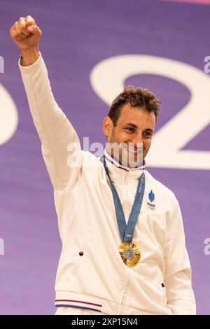 Joris Daudet (fra) medaglia d'oro, ciclismo BMX Racing, uomini durante i Giochi Olimpici di Parigi 2024 il 2 agosto 2024 allo stadio BMX di Saint-Quentin-en-Yvelines, Francia Foto Stock