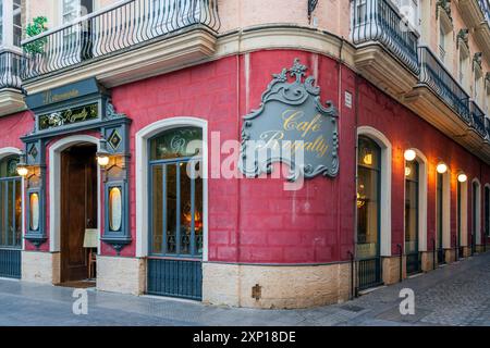 Cafe Royalty, Cadice, Andalusia, Spagna Foto Stock