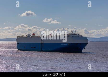 Portaveicoli diretto ai Royal Portbury Docks Foto Stock