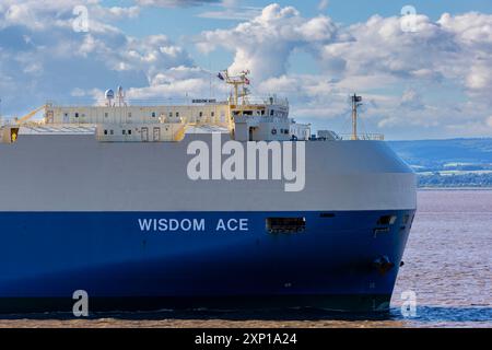 Portaveicoli diretto ai Royal Portbury Docks Foto Stock