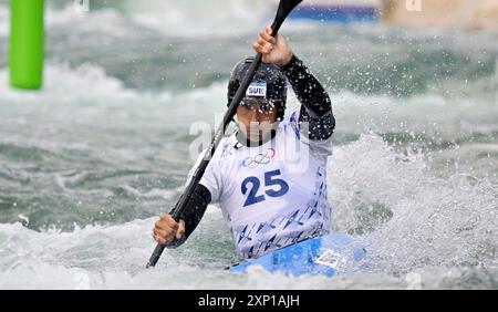 Parigi, Francia. 2 agosto 2024. Giochi olimpici di Parigi 2024. Kayak Cross. Stadio Olimpico Nautico. Parigi. Matej Benus (SVK) nella prova a tempo di kayak Cross durante le Olimpiadi di Parigi 2024 allo Stadio Nautico Olimpico, Francia. Crediti: Sport in foto/Alamy Live News Foto Stock