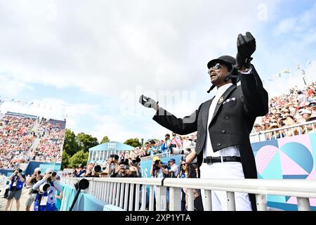 Parigi, Francia. 3 agosto 2024. Snoop Dogg tra il pubblico durante la finale di dressage a squadre all'Château de Versailles, durante le Olimpiadi estive di Parigi 2024.foto: Henrik Montgomery/TT/Code 10060 crediti: TT News Agency/Alamy Live News Foto Stock