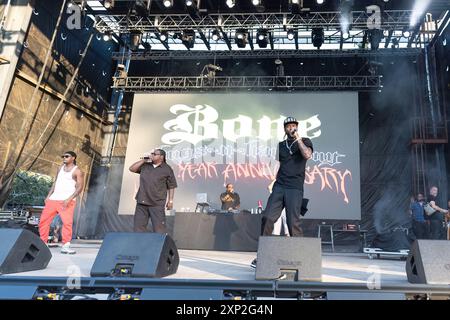 Bone Thugs N Harmony si esibisce al Legends of Hip Hop Tour presso l'Oklahoma City Zoo Amphitheatre di Oklahoma City, Oklahoma, il 2 agosto 2024. (Foto di Jay Wiggins/Sipa USA) Foto Stock