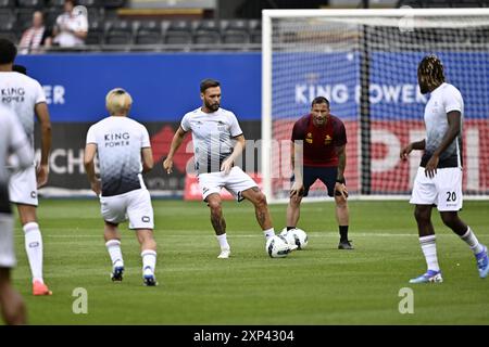 Lovanio, Belgio. 3 agosto 2024. I giocatori dell'OHL nella foto prima di una partita di calcio tra OH Leuven e KRC Genk, sabato 03 agosto 2024 a Lovanio, il giorno 2 della stagione 2024-2025 della prima divisione del campionato belga "Jupiler Pro League". BELGA FOTO JOHAN EYCKENS credito: Belga News Agency/Alamy Live News Foto Stock