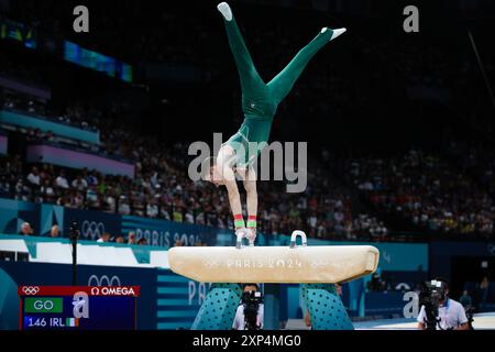 PARIGI, FRANCIA. 3 agosto 2024. Rhys McClenaghan del Team Ireland gareggia durante la finale del pommel Horse dell'ottavo giorno dei Giochi Olimpici di Parigi 2024 alla Bercy Arena, Parigi, Francia. Crediti: Craig Mercer/Alamy Live News Foto Stock
