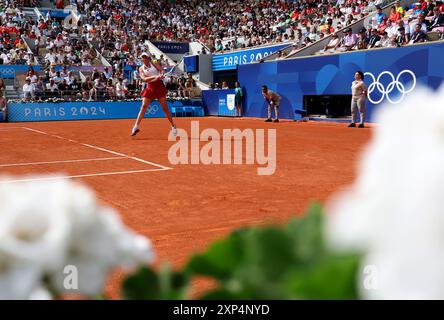 Zagabria, Croazia. 3 agosto 2024. PARIGI, FRANCIA - 3 AGOSTO: Donna Vekic di Croazia in azione durante la finale di Tennis Women's Singles contro il cinese Qinwen Zheng l'ottavo giorno dei Giochi Olimpici di Parigi 2024 al Roland Garros il 3 agosto 2024 a Parigi, Francia. Foto: Igor Kralj/PIXSELL credito: Pixsell/Alamy Live News Foto Stock