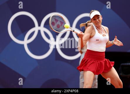 Zagabria, Croazia. 3 agosto 2024. PARIGI, FRANCIA - 3 AGOSTO: Donna Vekic di Croazia in azione durante la finale di Tennis Women's Singles contro il cinese Qinwen Zheng l'ottavo giorno dei Giochi Olimpici di Parigi 2024 al Roland Garros il 3 agosto 2024 a Parigi, Francia. Foto: Igor Kralj/PIXSELL credito: Pixsell/Alamy Live News Foto Stock