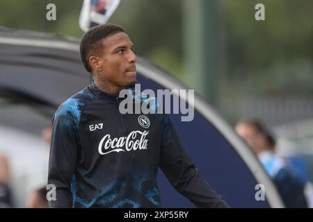 Castel di Sangro , Italia, 3 agosto ,2024 Walid Cheddira della SSC Napoli prima della partita di calcio - amichevole tra SSC Napoli vs Girona FC :Agostino Gemito/ Alamy Live News Foto Stock