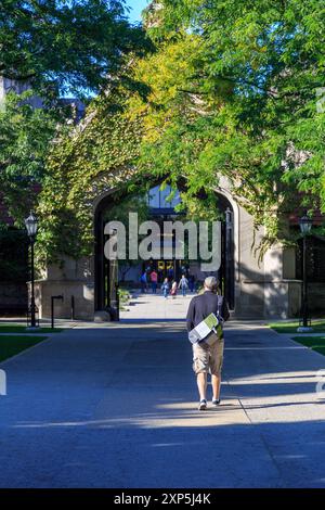 Impressioni dal campus dell'Università di Chicago nel Soutside di Chicago, Illinois, USA nel settembre 2014. Foto Stock