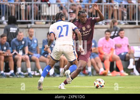 3 agosto 2024: Il centrocampista del Manchester City Amar Fatah (89) affronta il pallone contro il difensore del Chelsea Malo gusto (27) nel loro match a Columbus, Ohio. Brent Clark/Cal Sport Media Foto Stock