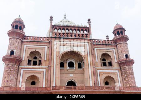 Tomba di Safdarjung nel sud di Delhi/India Foto Stock