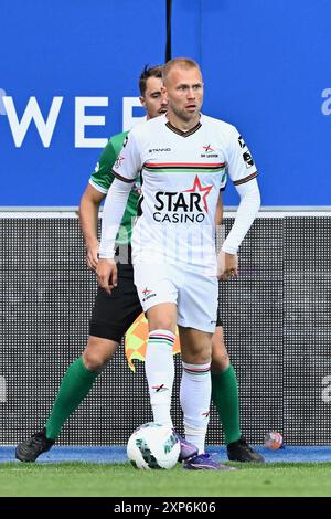 Lovanio, Belgio. 3 agosto 2024. Jon Thorsteinsson dell'OHL raffigurato durante una partita di calcio tra OH Leuven e KRC Genk, sabato 03 agosto 2024 a Lovanio, il giorno 2 della stagione 2024-2025 della "Jupiler Pro League" prima divisione del campionato belga. BELGA FOTO JOHAN EYCKENS credito: Belga News Agency/Alamy Live News Foto Stock