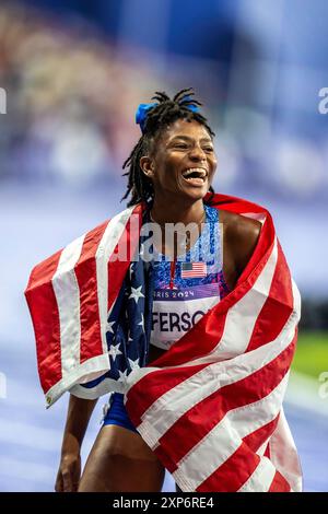 Melissa Jefferson (USA) vince la medaglia di bronzo nella finale femminile dei 100 m ai Giochi Olimpici estivi del 2024. Foto Stock