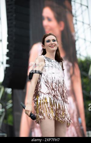 Brighton & Hove Pride 2024 | Fabuloso nel parco Foto Stock