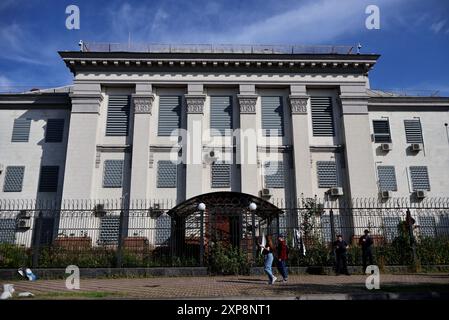 Kiev, Ucraina. 4 agosto 2024. L'Ambasciata di Russia a Kiev durante la manifestazione che sollecita il ritorno dei soldati ucraini della guarnigione di Mariupol dalla prigionia russa il 4 agosto 2024 a Kiev, Ucraina. Credito: SOPA Images Limited/Alamy Live News Foto Stock