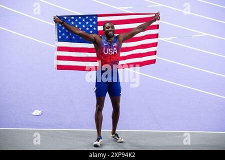 Noah Lyles (USA) Medaglia d'oro, atletica leggera, uomini e#39;100 m finale durante i Giochi Olimpici di Parigi 2024 il 4 agosto 2024 allo Stade de France di Saint-Denis, vicino Parigi, Francia Foto Stock