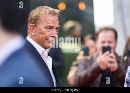 Horizon, Filmpremiere im Zoo Palast, Berlino, 04.08.2024 Kevin Costner bei der Premiere von Horizon im Berliner Zoo Palast AM 04.08.2024. Berlin Zoo Palast *** Horizon, anteprima cinematografica allo Zoo Palast di Berlino, 04 08 2024 Kevin Costner alla prima di Horizon allo Zoo Palast di Berlino il 04 08 2024 Berlin Zoo Palast Copyright: XBenxKriemannx Foto Stock