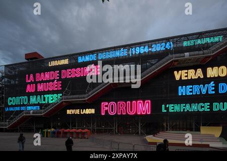 Parigi, Centre Pompidou, Werbefassade // Parigi, Centre Pompidou Foto Stock