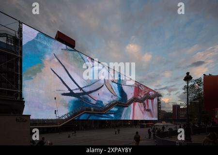 Parigi, Centre Pompidou, Werbefassade // Parigi, Centre Pompidou Foto Stock