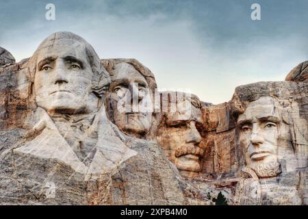 Monumento del monte Rushmore raffigurante quattro presidenti degli Stati Uniti Foto Stock