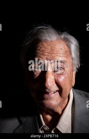 Michael Winner, fotografato nella sua villa di Kensington, Foto Stock