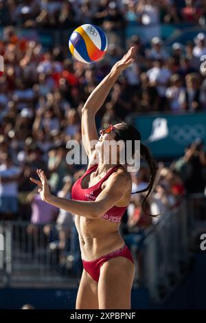 MUELLER Svenja, TILLMANN Cinja (Deutschland) vs GRAUDINA Tina, SAMOILOVA Anastasija (Lettland), im Bild SAMOILOVA Anastasija (Lettland), fra, Olympische Spiele Paris 2024, Beachvolleyball, Frauen Achtelfinale, 05.08.2024 foto: Eibner-Pressefoto/Michael Memmler Foto Stock