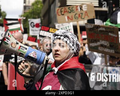 Health Care Workers 4 Palestine alla National Palestine Solidarity March, Londra, Regno Unito, 03/08/24 Foto Stock