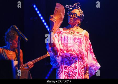 Teatro Romano, Verona, Italia, 3 agosto 2024, Dee Dee Bridgewater durante il DEE DEE BRIDGEWATER QUARTET - ESISTIAMO! - Concerto di musica Foto Stock