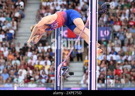 Giochi olimpici di Parigi. 5 agosto, 2024 agosto 2024; Giochi Olimpici di Parigi, Stade de France, Parigi, Francia, giorno 10; atletica leggera, pole vault uomo, Sam Kendricks (usa) in azione Credit: Action Plus Sports Images/Alamy Live News Foto Stock