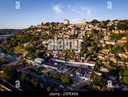 Foto aerea di Mwanza, vicino al lago Victoria, City of Rocks, Tanzania Foto Stock