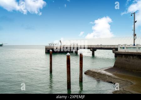 Molo turistico sul mare, Beihai, Guangxi, Cina Foto Stock