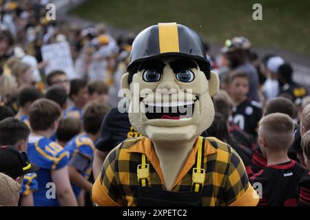 Latrobe, Pennsylvania, Stati Uniti. 3 agosto 2024. 3 agosto 2024: Steely McBean durante il campo di allenamento dei Pittsburgh Steelers a Latrobe, Pennsylvania, al St. Vincent College. Brook Ward/AMG (immagine di credito: © AMG/AMG via ZUMA Press Wire) SOLO PER USO EDITORIALE! Non per USO commerciale! Foto Stock