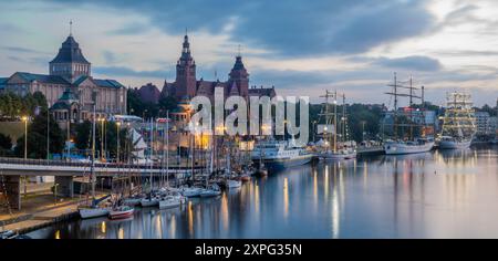 Navi a vela al molo di Szczecin, Tall Ships Races 2024 Foto Stock