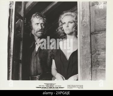 C'era una volta in Occidente (Paramount, 1969). Sergio Leone. Henry fonda, Charles Bronson, Claudia Cardinale Foto Stock