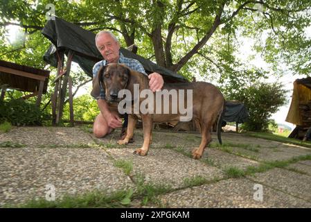 c'era sempre un forte legame tra gli animali e gli esseri umani, un forte legame tra gli animali e gli esseri umani Foto Stock