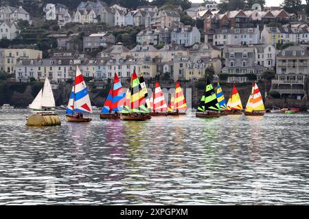 Gare di gommoni di classe Fowey River nel porto di Fowey Foto Stock