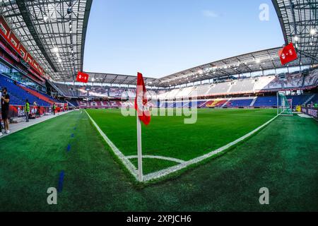 Salisburgo, Austria. 6 agosto 2024. SALISBURGO, AUSTRIA - 6 AGOSTO: Veduta generale dello stadio durante la terza partita di qualificazione della UEFA Champions League del 1° turno di qualificazione tra Red Bull Salzburg e FC Twente allo Stadion Salzburg il 6 agosto 2024 a Salisburgo, Austria. (Foto di Raymond Smit/Orange Pictures) credito: Orange Pics BV/Alamy Live News Foto Stock