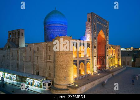 Mir-i-Arab Madrasah, Bukhara, Uzbekistan Foto Stock