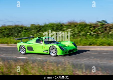 2011 Green ultima GTR Sports benzina da 5700 cc; supercar roadster in viaggio per il salone delle auto ad alte prestazioni Hoghton Towers, Bolton Regno Unito Foto Stock