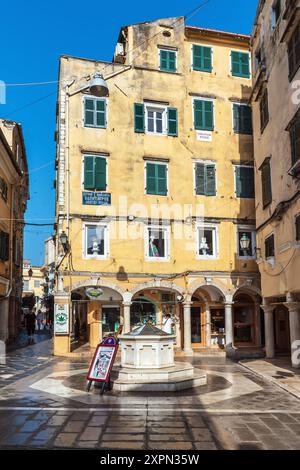 Foto della parte vecchia della città di Corfù in Grecia. Foto Stock