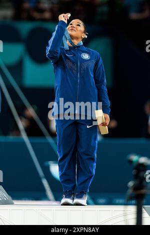 Parigi, Frankreich. 5 agosto 2024. Fra, Parigi, Giochi Olimpici Parigi 2024, (05.08.2024, finale di ginnastica artistica femminile, Bercy Arena) Jordan Chiles (USA) con la medaglia di bronzo, credito: HMB Media/Alamy Live News Foto Stock