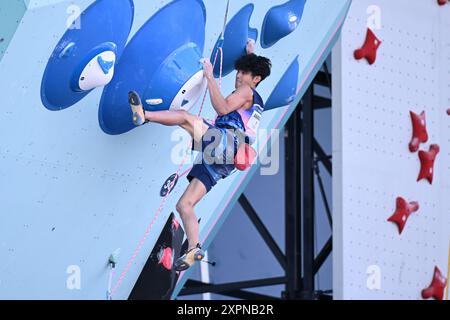 Le Bourget, Francia. 7 agosto 2024. Olympia, Paris 2024, Climbing, Sorato Anraku, combinazione, uomini, semifinale, Lead, Sorato Anraku dal Giappone in azione. Crediti: Marijan Murat/dpa/Alamy Live News Foto Stock