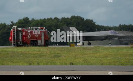 Misawa, Giappone. 7 agosto 2024. Japan Air Self Defense Force F-35A Lightning II taxiing durante un'esercitazione congiunta "RISING SUN 24" con l'Aeronautica militare italiana presso la base aerea di Misawa nella prefettura di Aomori, Giappone, mercoledì 7 agosto. 2024. Foto di Keizo Mori/UPI credito: UPI/Alamy Live News Foto Stock